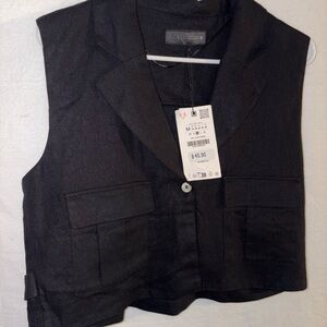 Zara Black Cropped Vest with Pocket Flaps